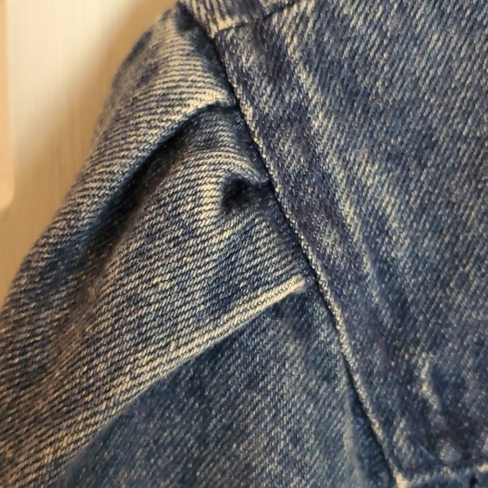 Vintage denim jacket - Picture 9 of 10